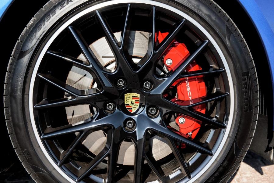Колеса Porsche Panamera Turbo 2016 года  (NA) (фото 18 из 29)